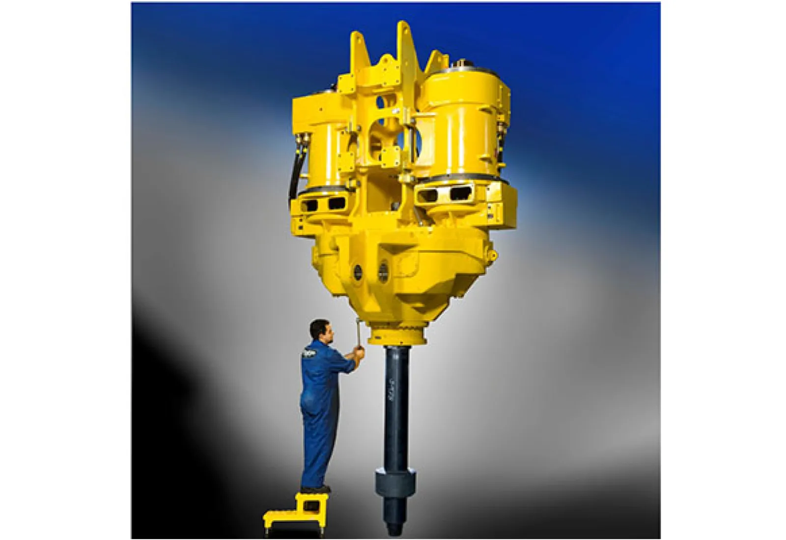 Complete 1,000 short ton top drive assembly that was analyzed by Predictive Engineering FEA Consultants